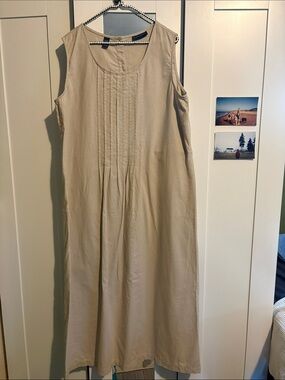 Sleeveless Beige maxi Karen Scott Dress with Pintuck Front, linen and cotton XL